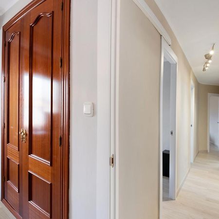 Apartamento De 3 Habitaciones En El Centro Málaga Eksteriør billede